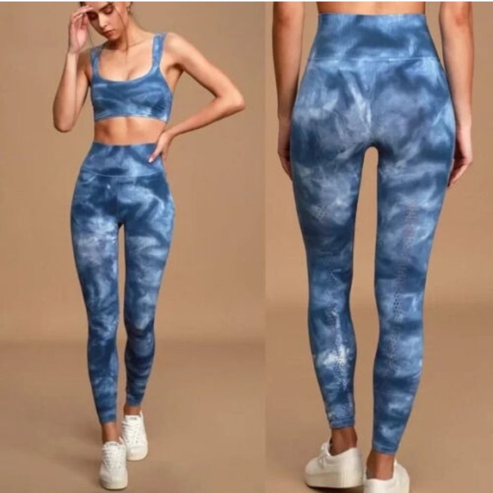 Free People‎ Movement Good Karma Blue Tie Dye Seamless Leggings M/L